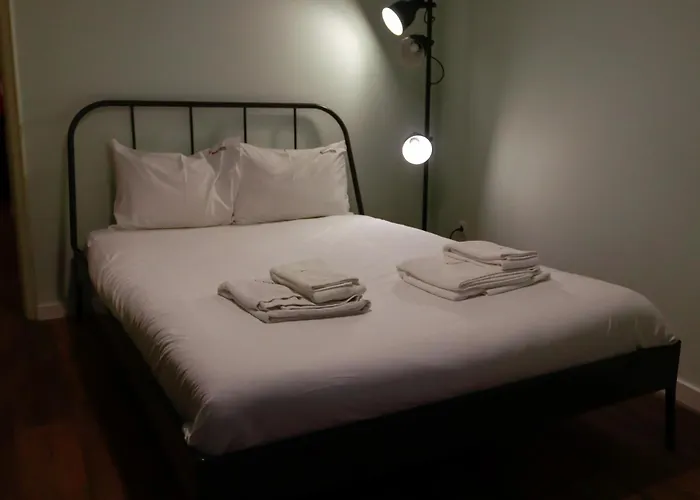 FLH Alcântara Stylish Duplex with Terrace